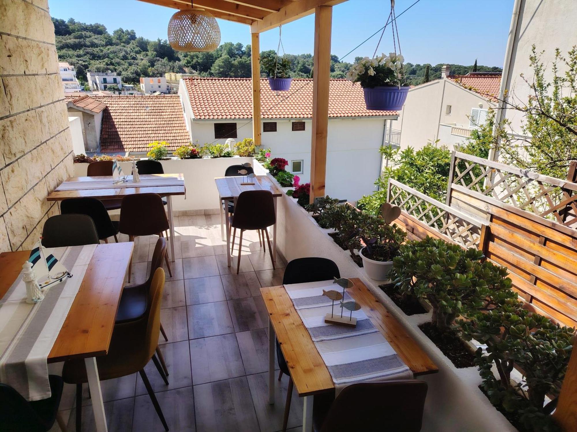 B&B Buzolic Hvar Town Exterior photo