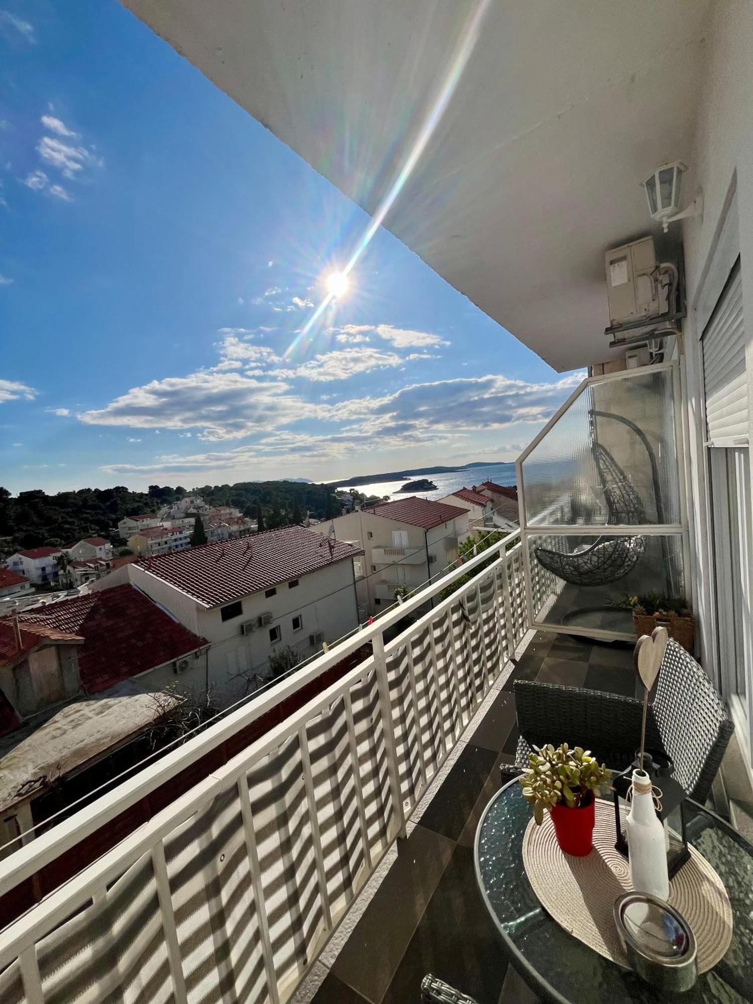 B&B Buzolic Hvar Town Exterior photo