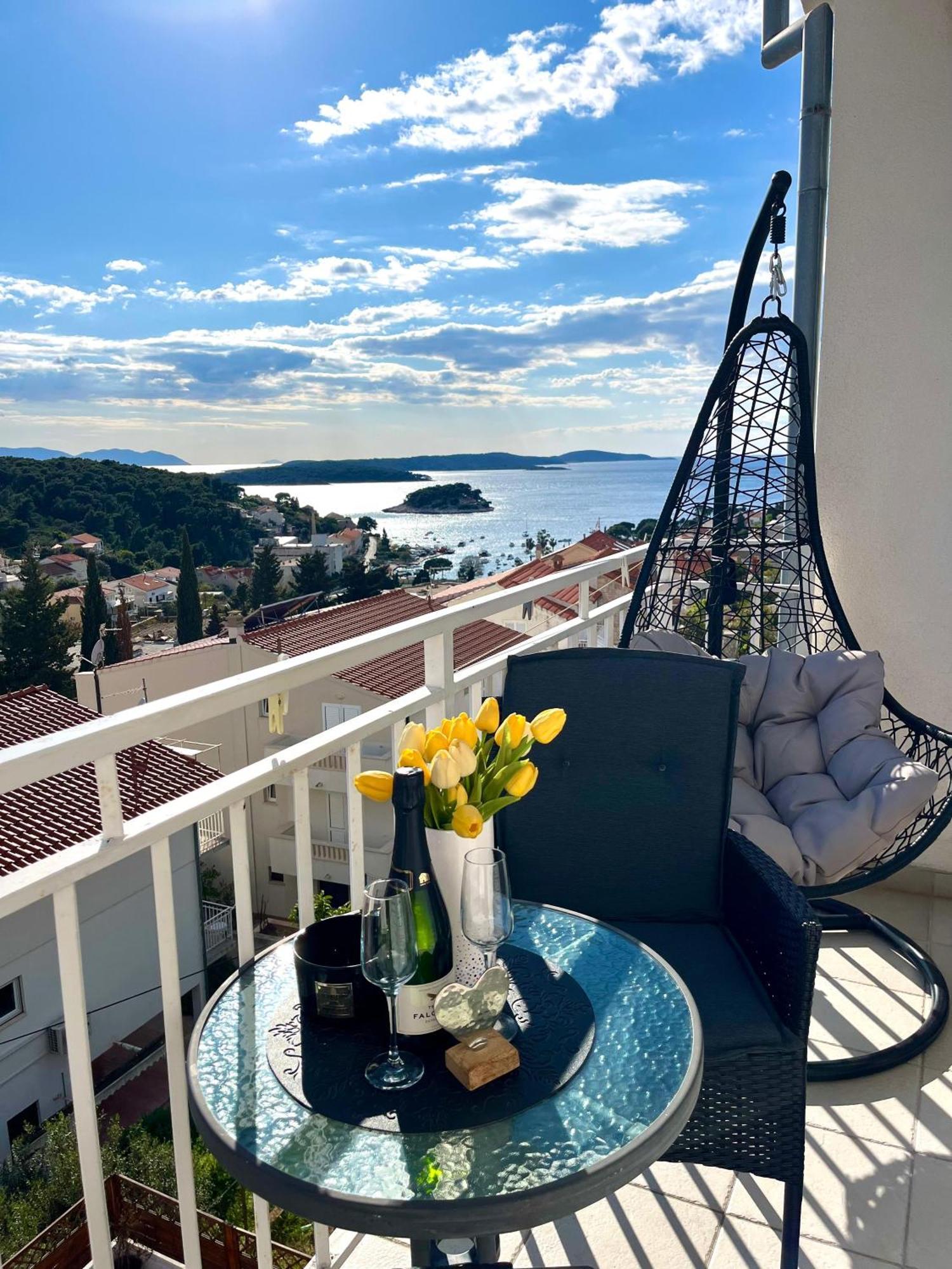 B&B Buzolic Hvar Town Exterior photo