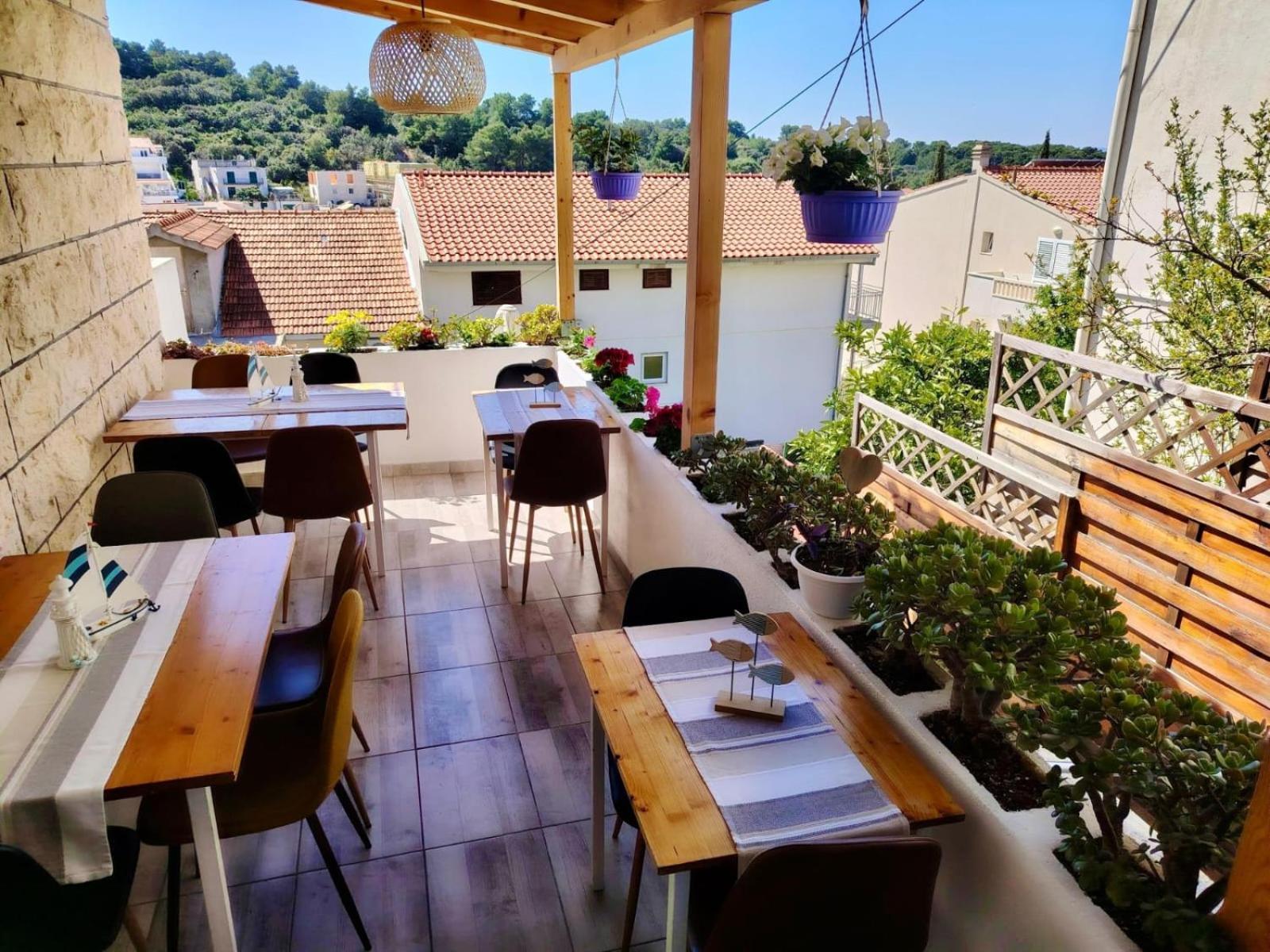 B&B Buzolic Hvar Town Exterior photo